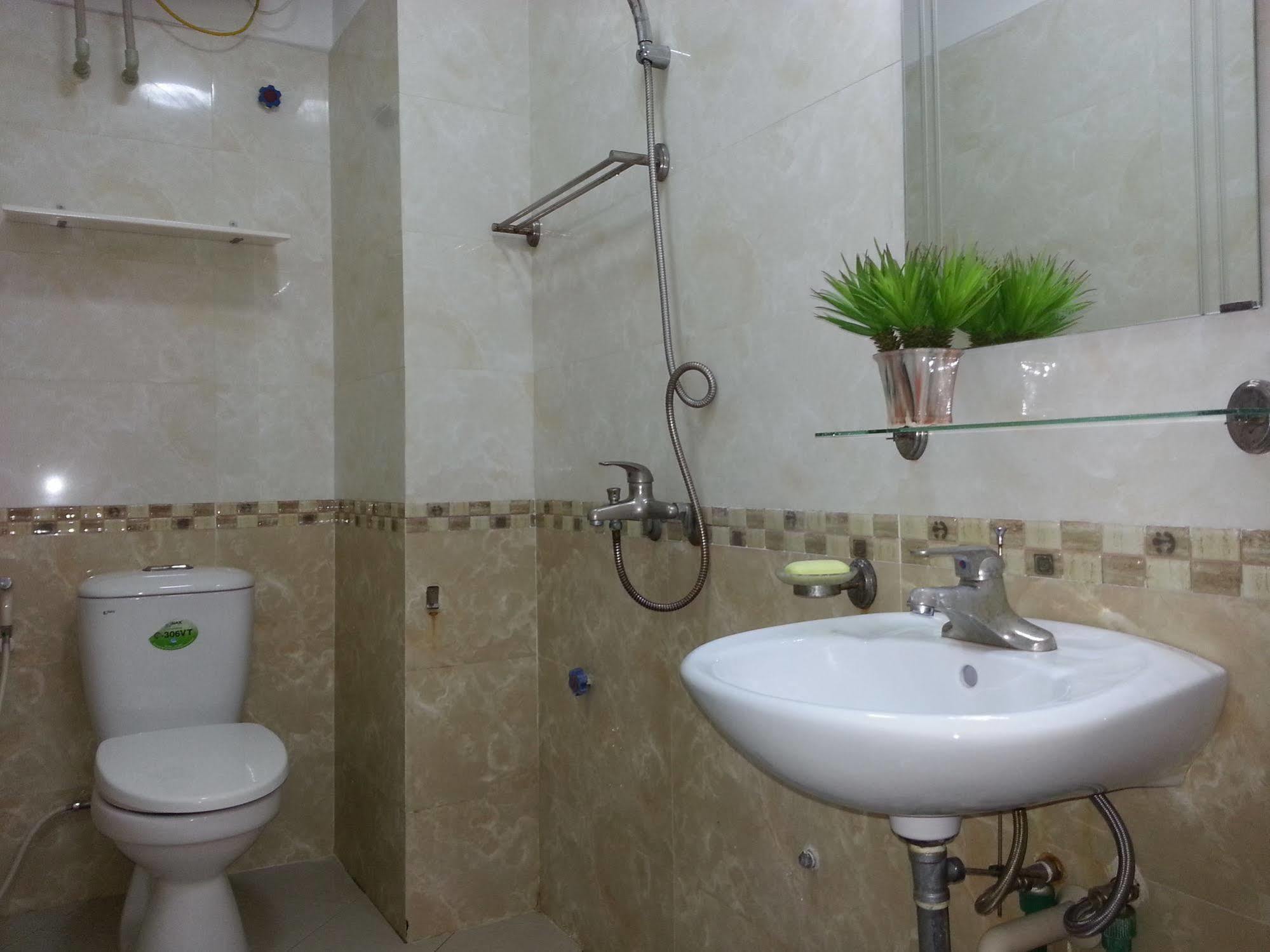 V-Studio Apartment 2 Hanoi Esterno foto